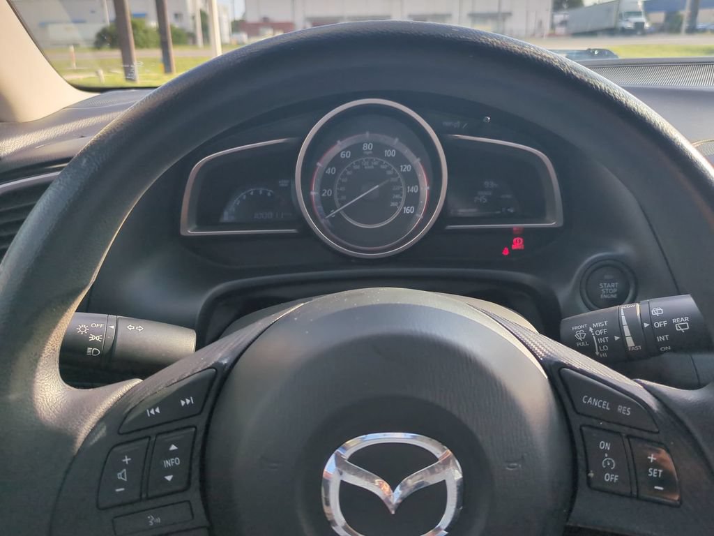 Used 2016 MAZDA MAZDA3 i Sport FWD image 31