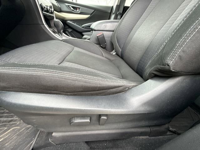 Used 2019 Subaru Ascent Premium image 4
