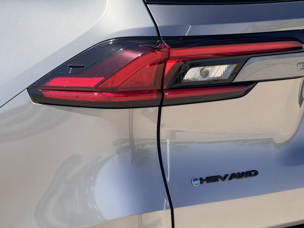 Used 2025 Toyota Grand Highlander Limited image 9