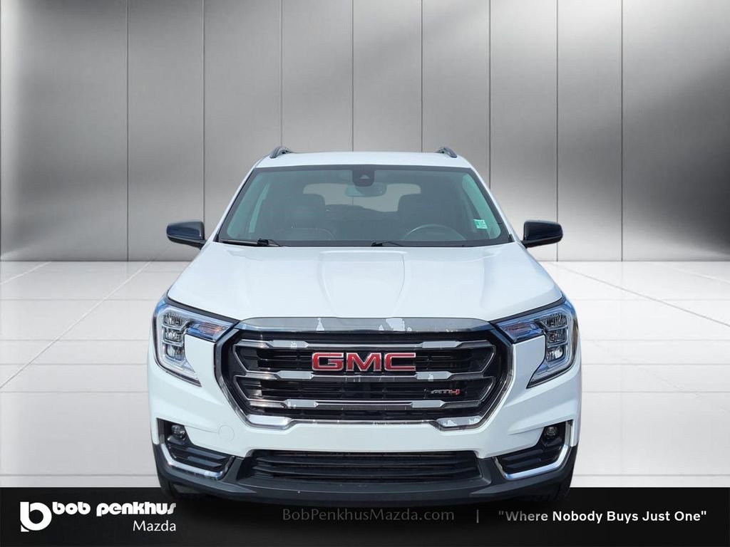 Used 2023 GMC Terrain AT4 AWD/4WD image 22