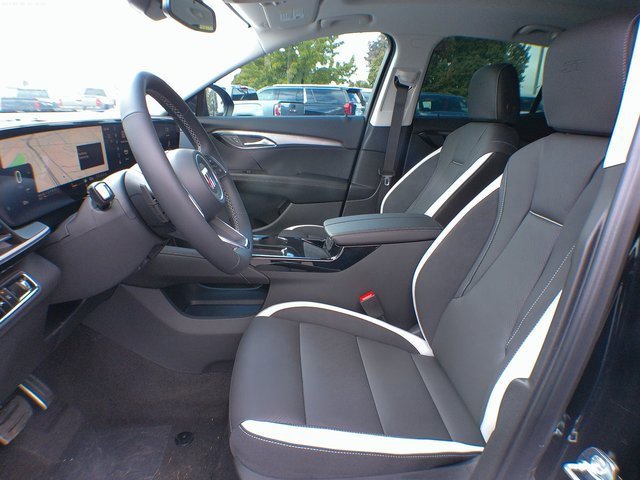 New 2025 Buick Envision Sport Touring image 13