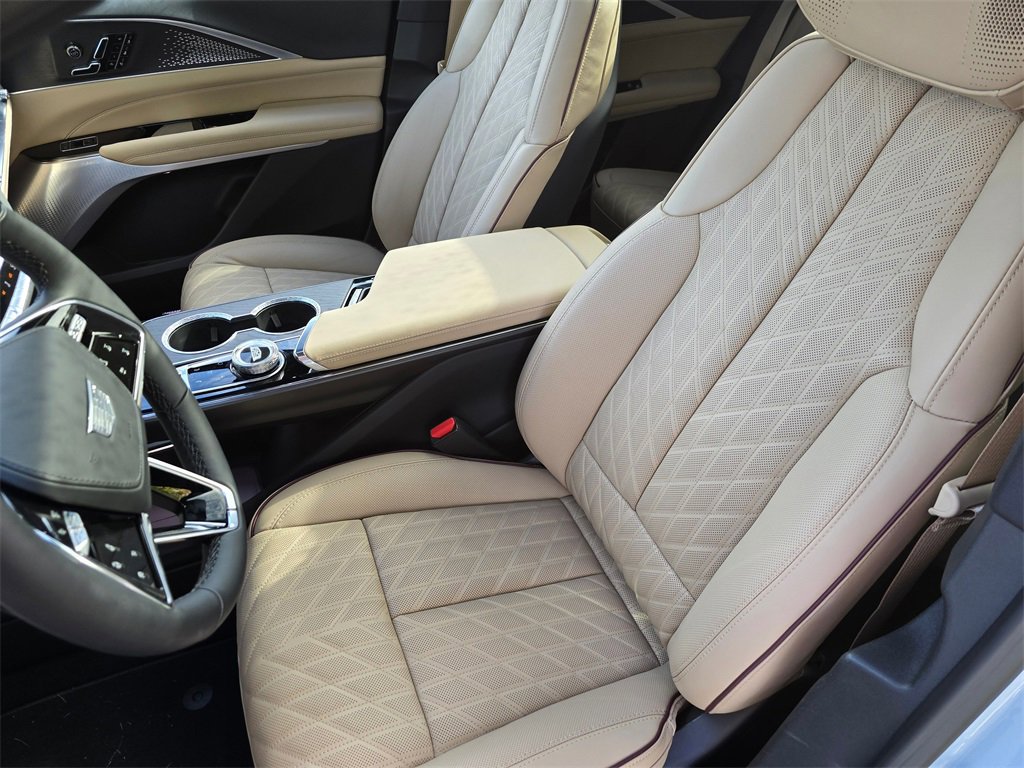 New 2025 Cadillac Lyriq Sport image 23