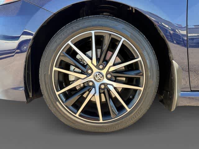 Used 2022 Toyota Camry SE FWD image 9