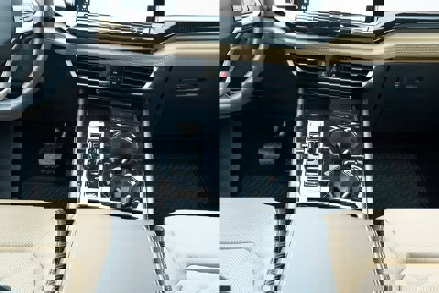 New 2026 Volkswagen Atlas Cross Sport SE image 33