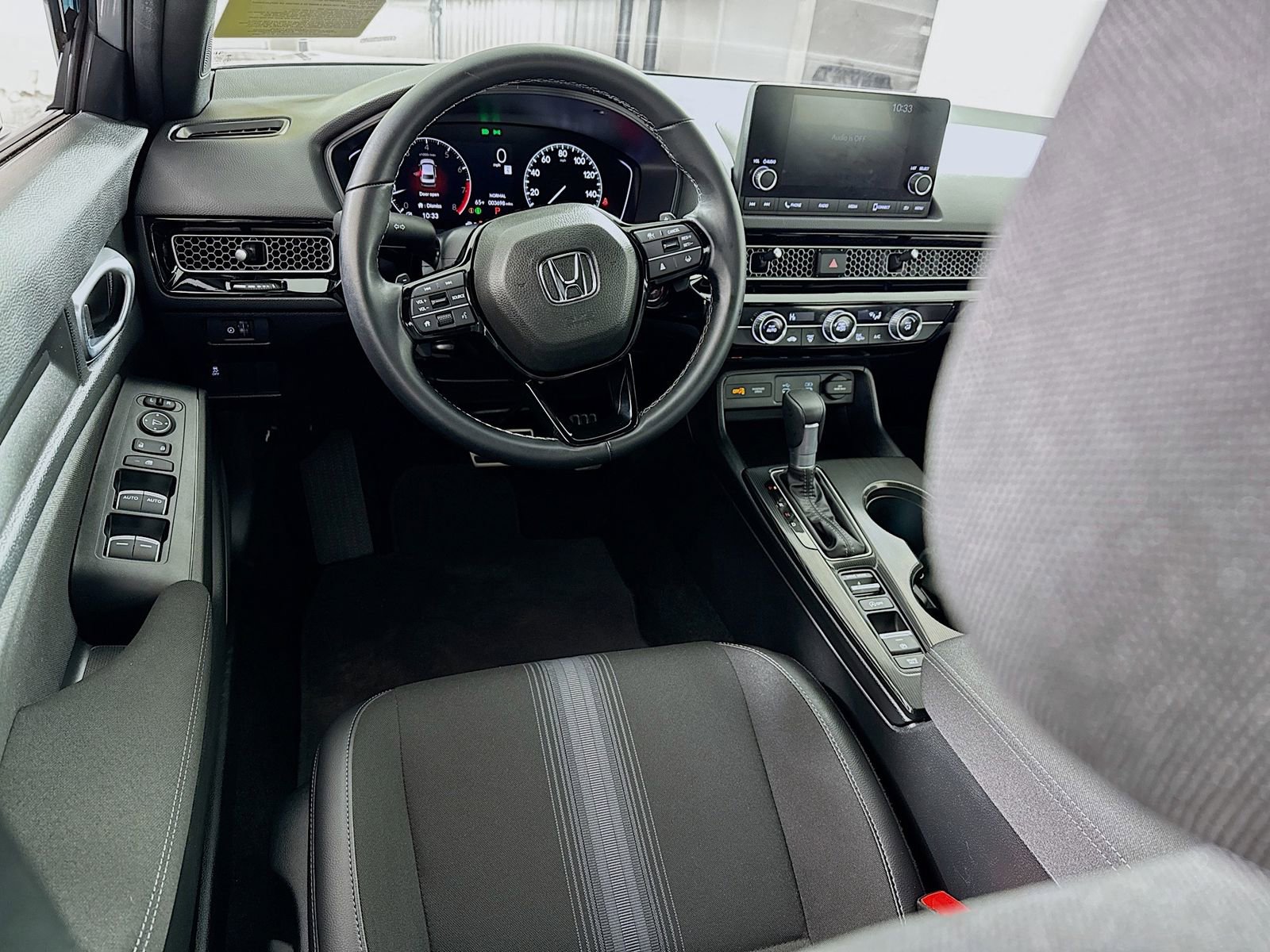 Used 2025 Honda Civic Sport image 18