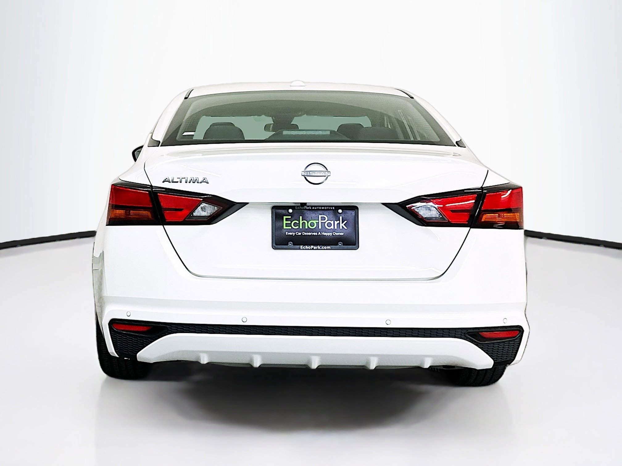 Used 2025 Nissan Altima 2.5 SV image 7