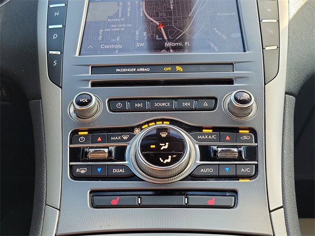 Used 2020 Lincoln MKZ Reserve image 24