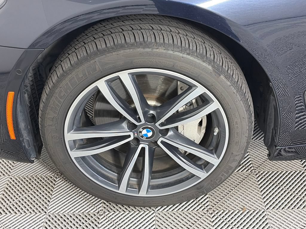 Used 2017 BMW 750i xDrive AWD/4WD image 8