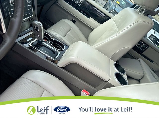 Used 2017 Lincoln Navigator L Select image 26