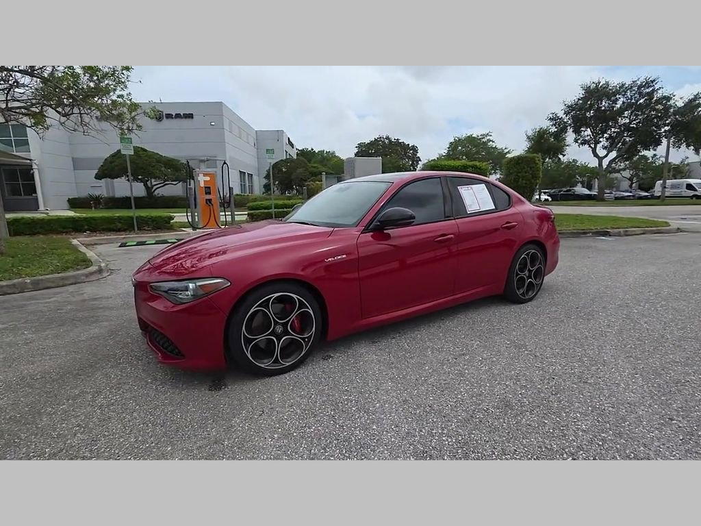 Used 2023 Alfa Romeo Giulia Veloce image 47