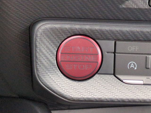 Used 2025 Ford Mustang GT image 33