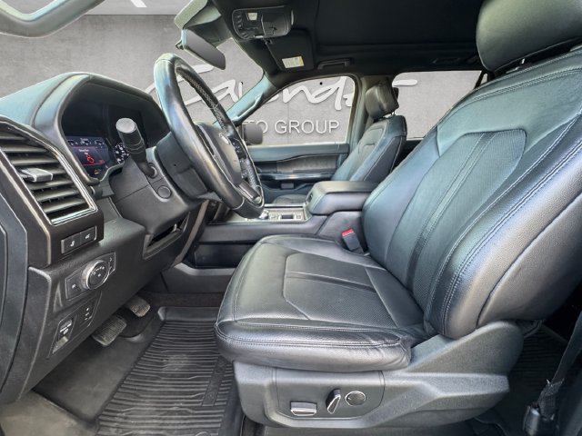 Used 2020 Ford Expedition Limited w/ Texas Edition Package RWD image 19