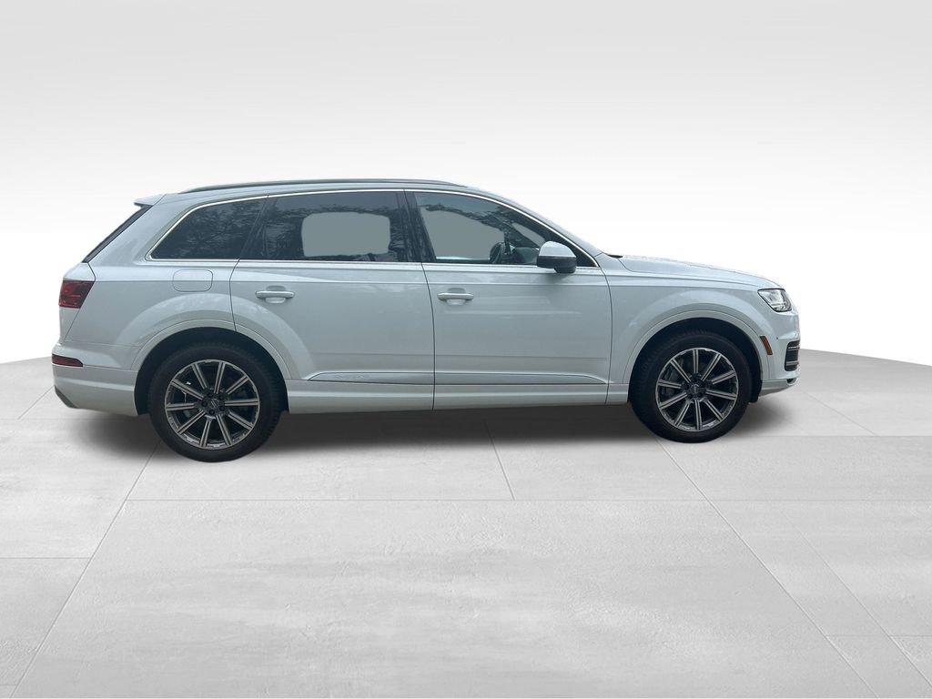 Used 2019 Audi Q7 3.0T Premium Plus w/ Premium Plus Package AWD/4WD image 7