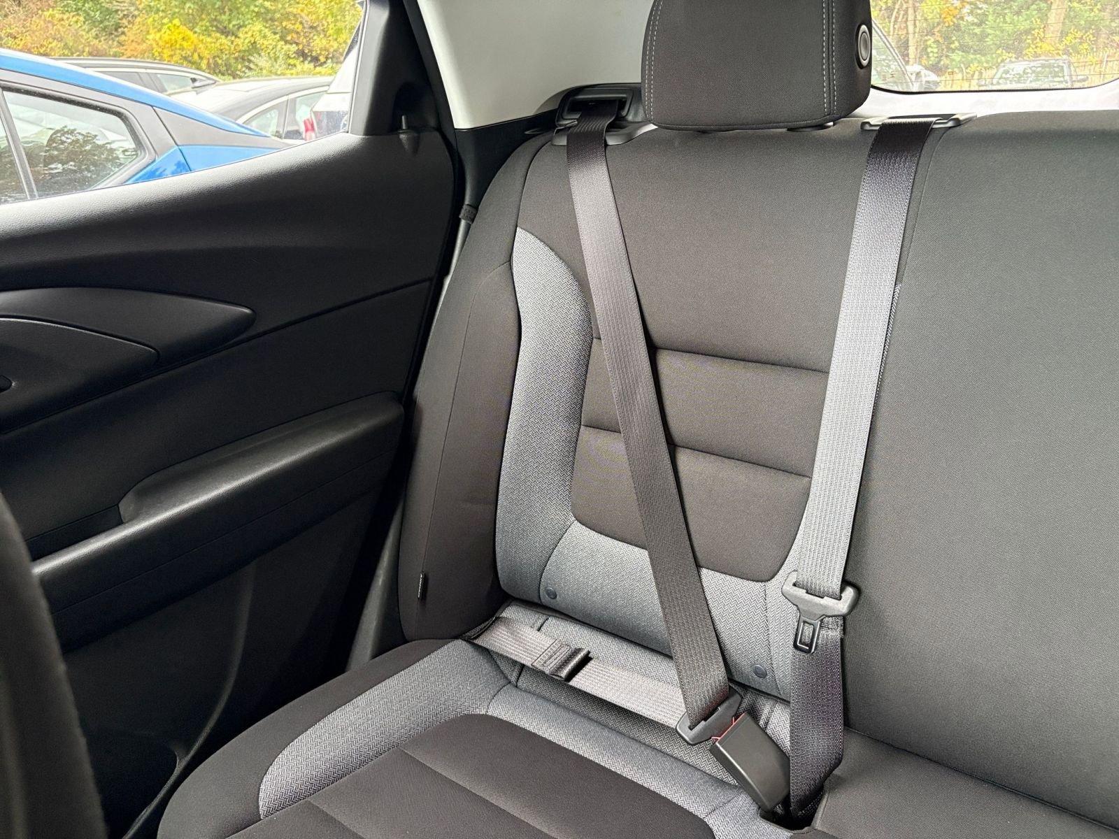 Used 2025 Chevrolet TrailBlazer LT image 37