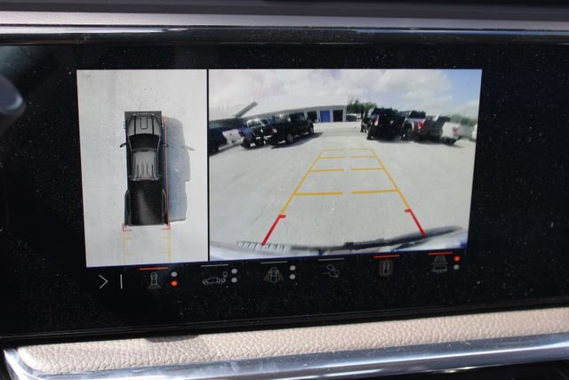 Used 2024 GMC Sierra 3500 Denali w/ Denali Reserve Package image 27