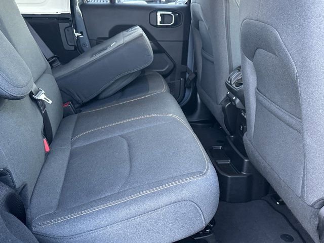 Certified 2025 Jeep Wrangler Unlimited Sahara w/ Safety Group image 17