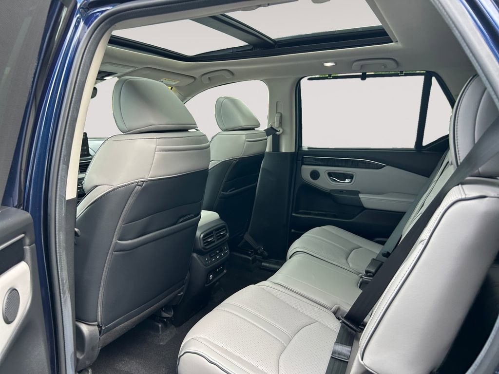 Certified 2024 Honda Pilot Elite image 15