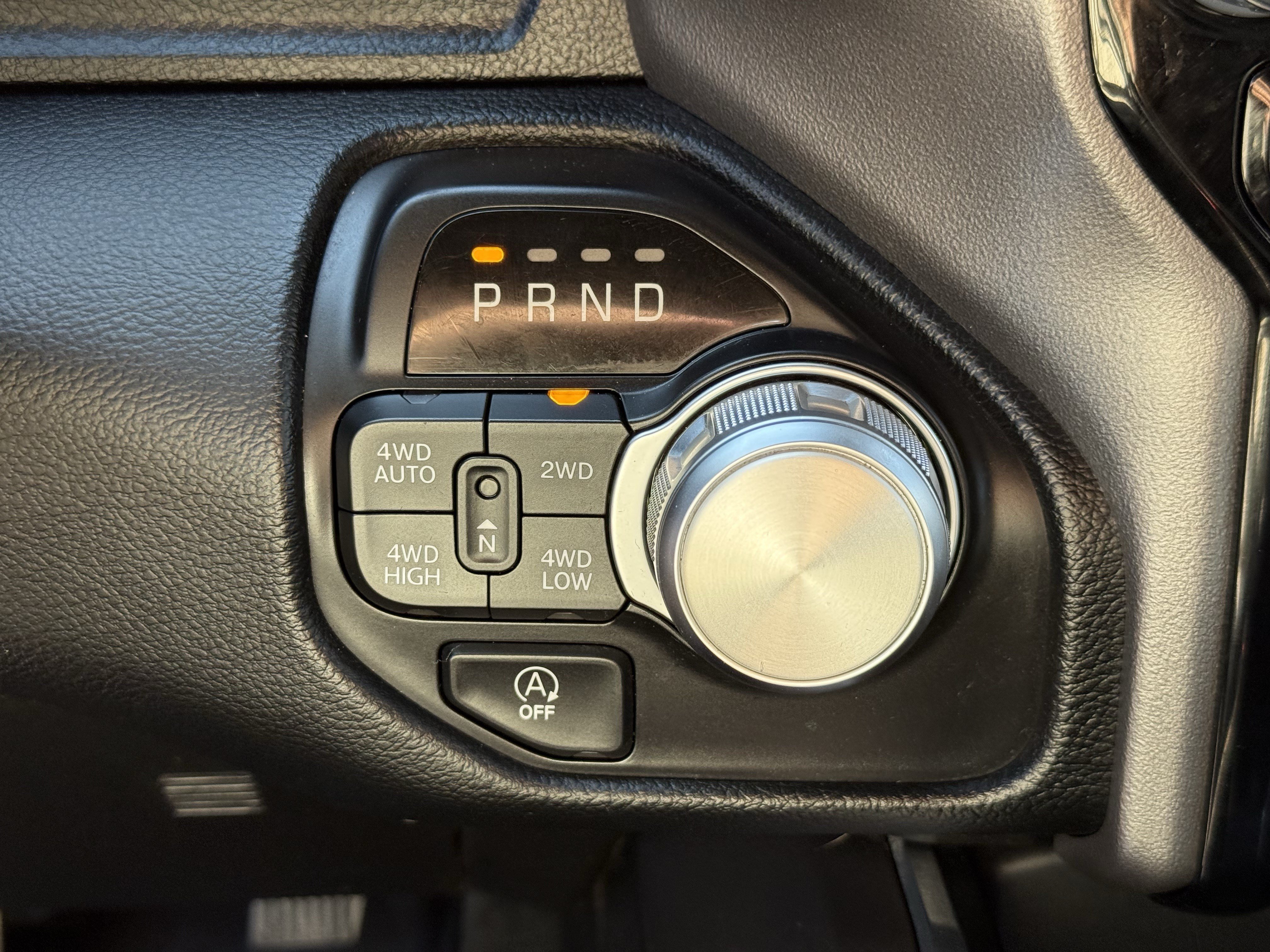 Used 2021 RAM 1500 Laramie w/ Sport Appearance Package AWD/4WD image 23
