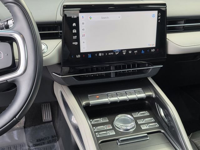 Used 2024 Lincoln Nautilus Reserve image 9