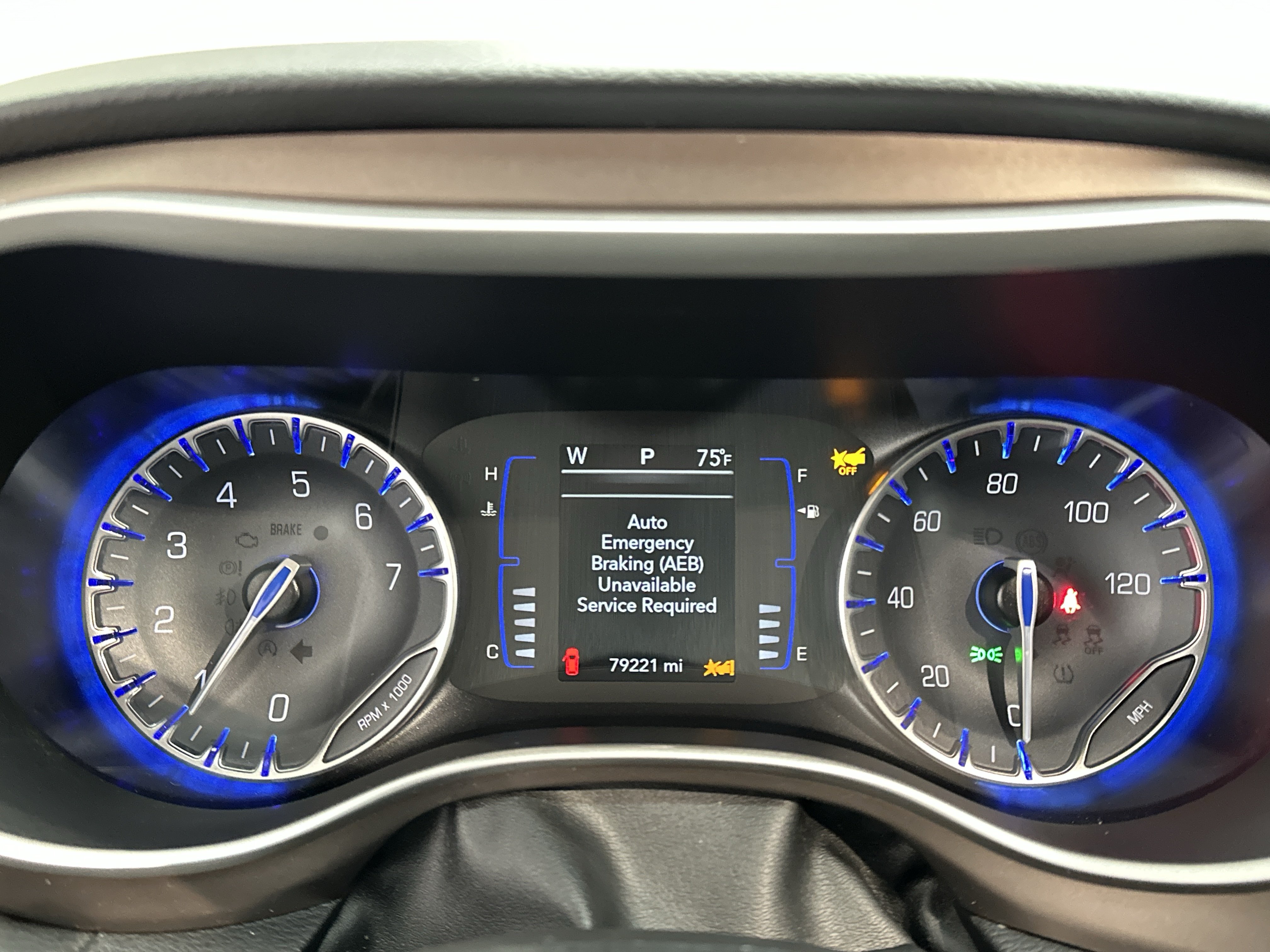 Used 2021 Chrysler Voyager LX FWD image 24
