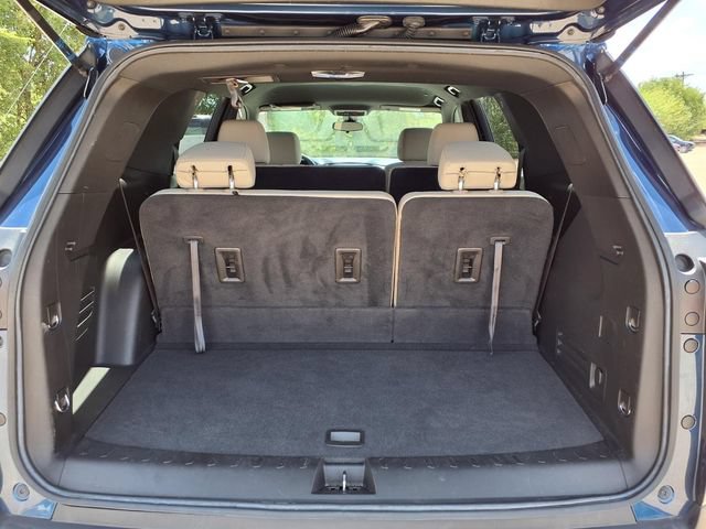 Used 2023 Chevrolet Traverse LS w/ LPO, Roadside Safety Package FWD image 13
