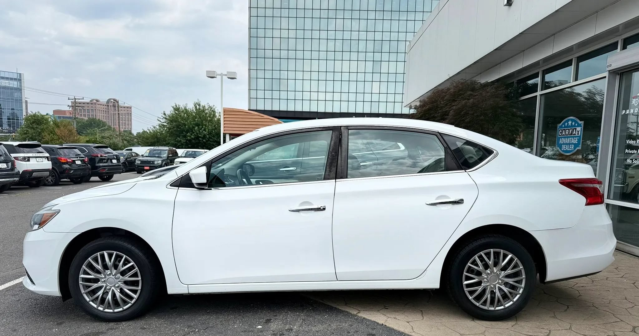 Used 2017 Nissan Sentra S FWD image 4