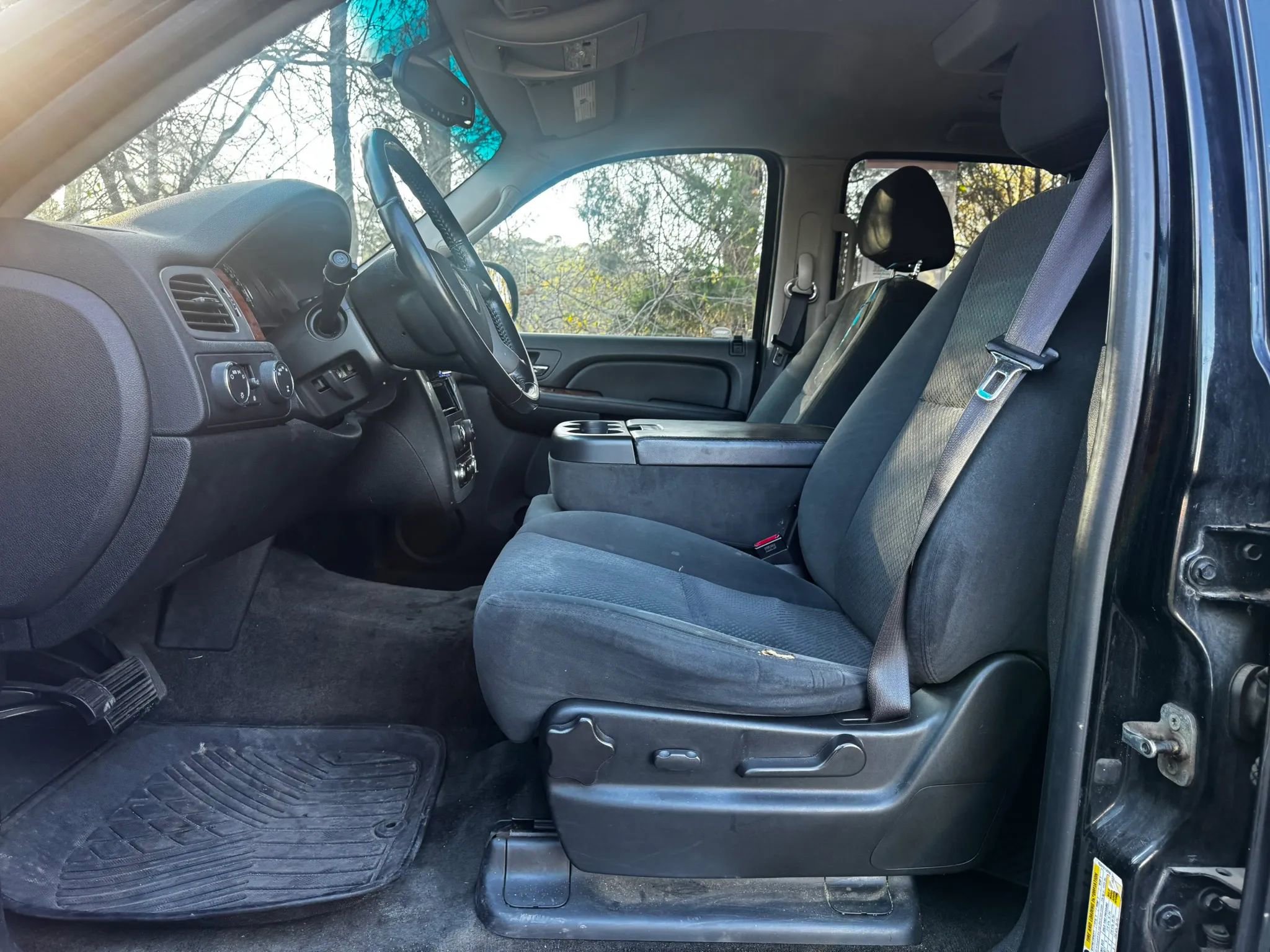 Used 2008 GMC Yukon SLE w/ Convenience Package image 12