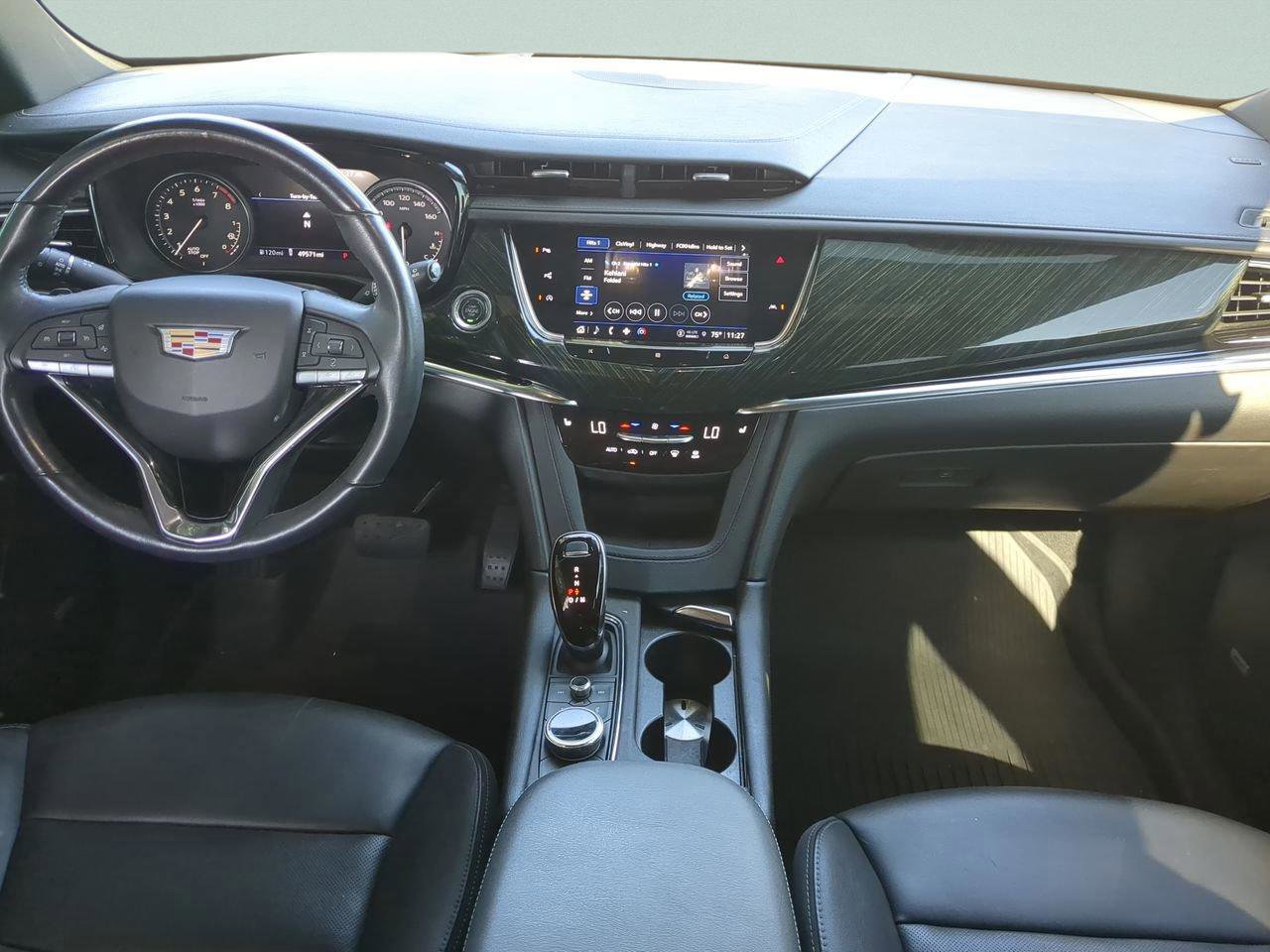Used 2021 Cadillac XT6 Premium Luxury FWD image 11