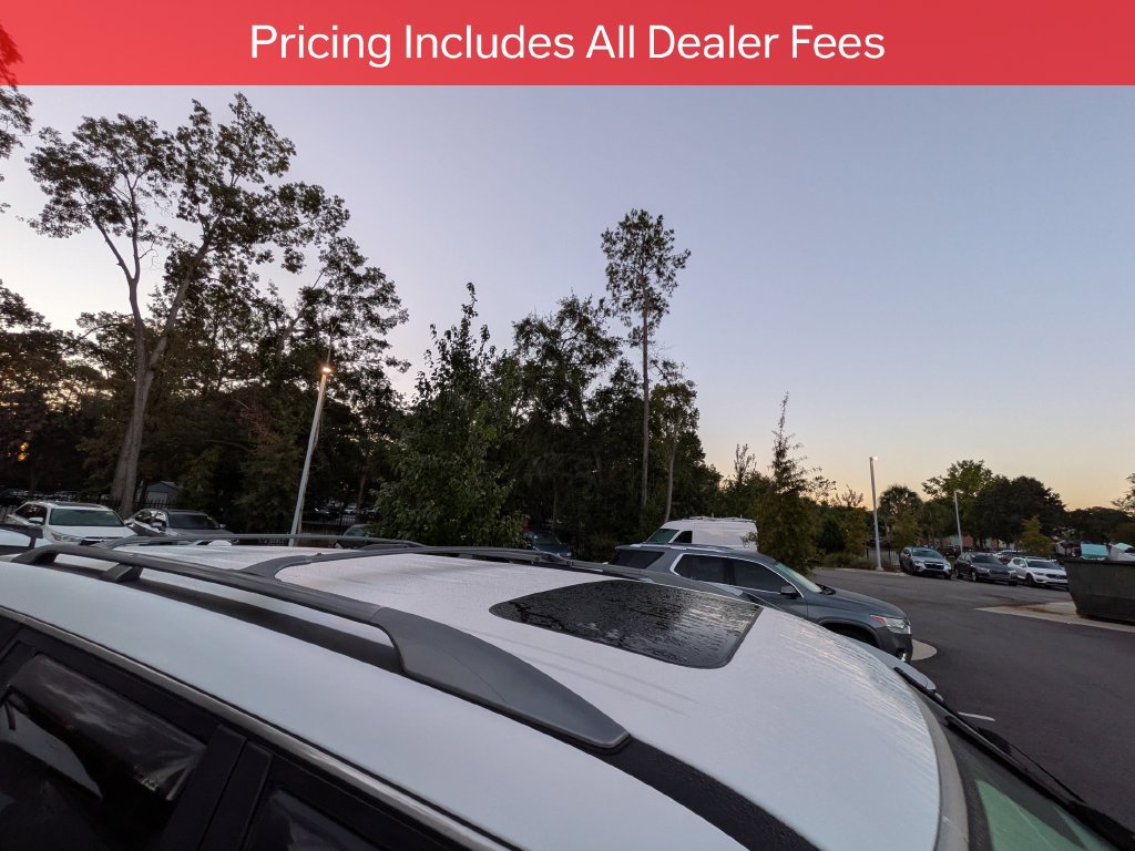 Used 2022 Nissan Armada SL w/ Cargo Package RWD image 10