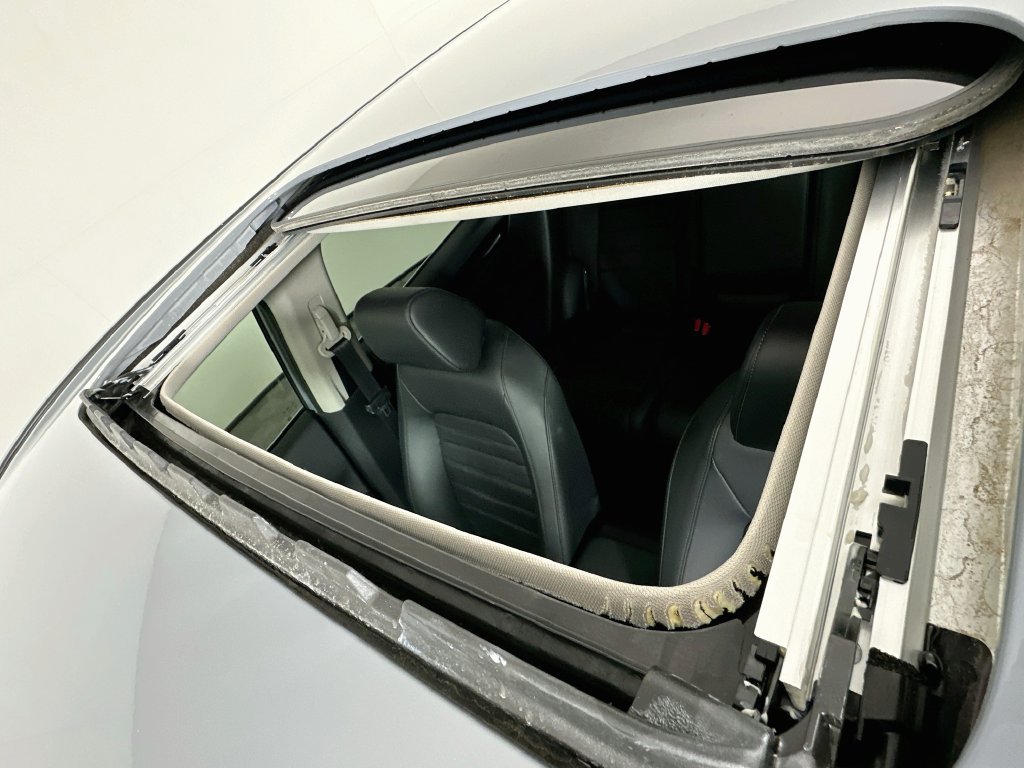 Used 2024 Honda CR-V EX-L image 21
