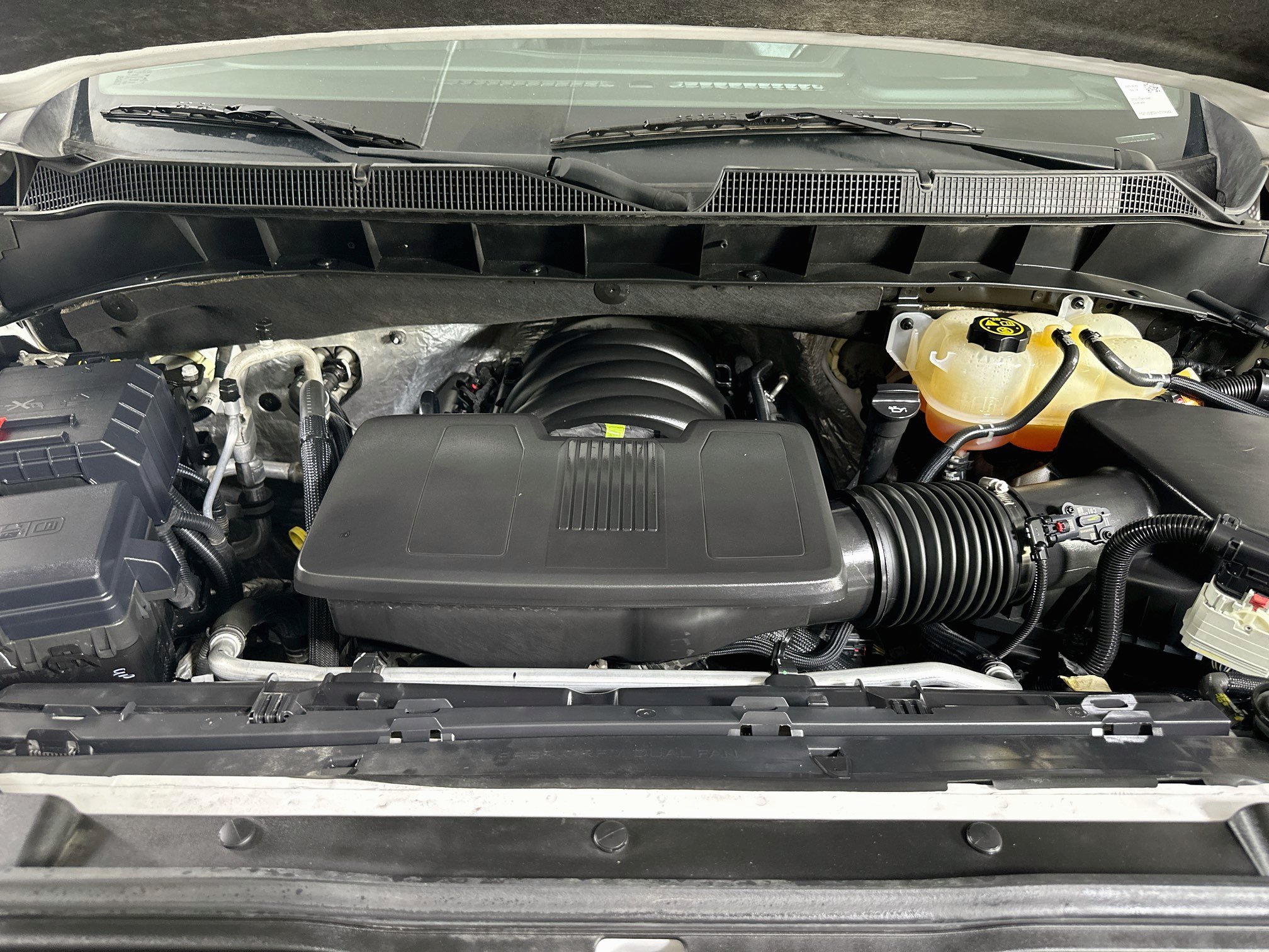 Used 2022 Chevrolet Silverado 1500 High Country w/ High Country Premium Package AWD/4WD image 33