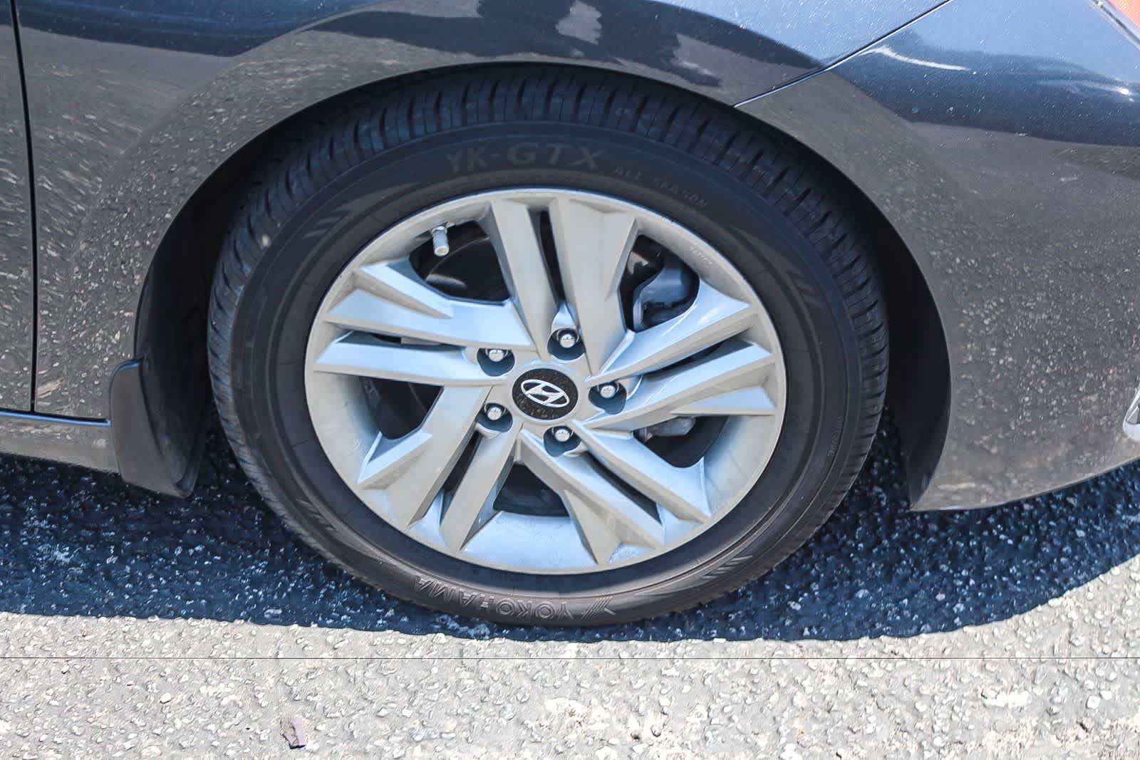 Used 2020 Hyundai Elantra Value Edition w/ Cargo Package (C1) FWD image 12