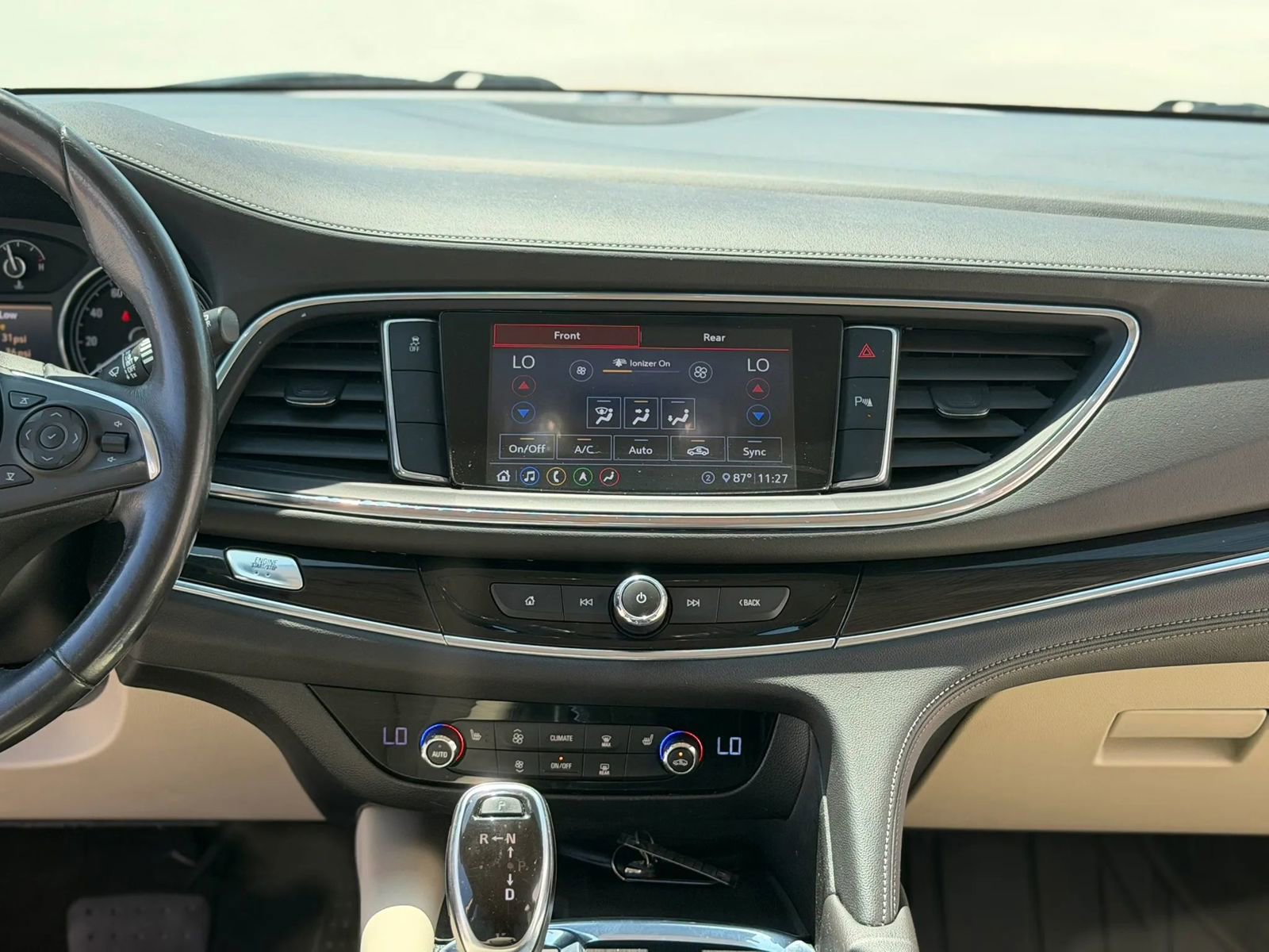 Used 2020 Buick Enclave Essence w/ Sound and Sites Package FWD image 29