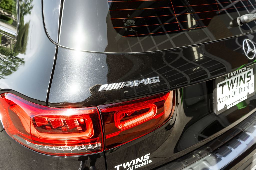 Used 2022 Mercedes-Benz GLB 35 AMG 4MATIC image 40