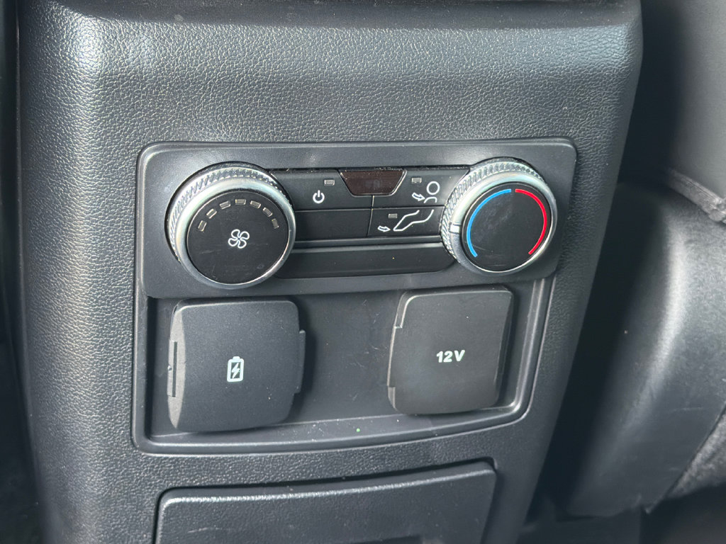 Used 2024 Ford Explorer XLT w/ Equipment Group 202A AWD/4WD image 24