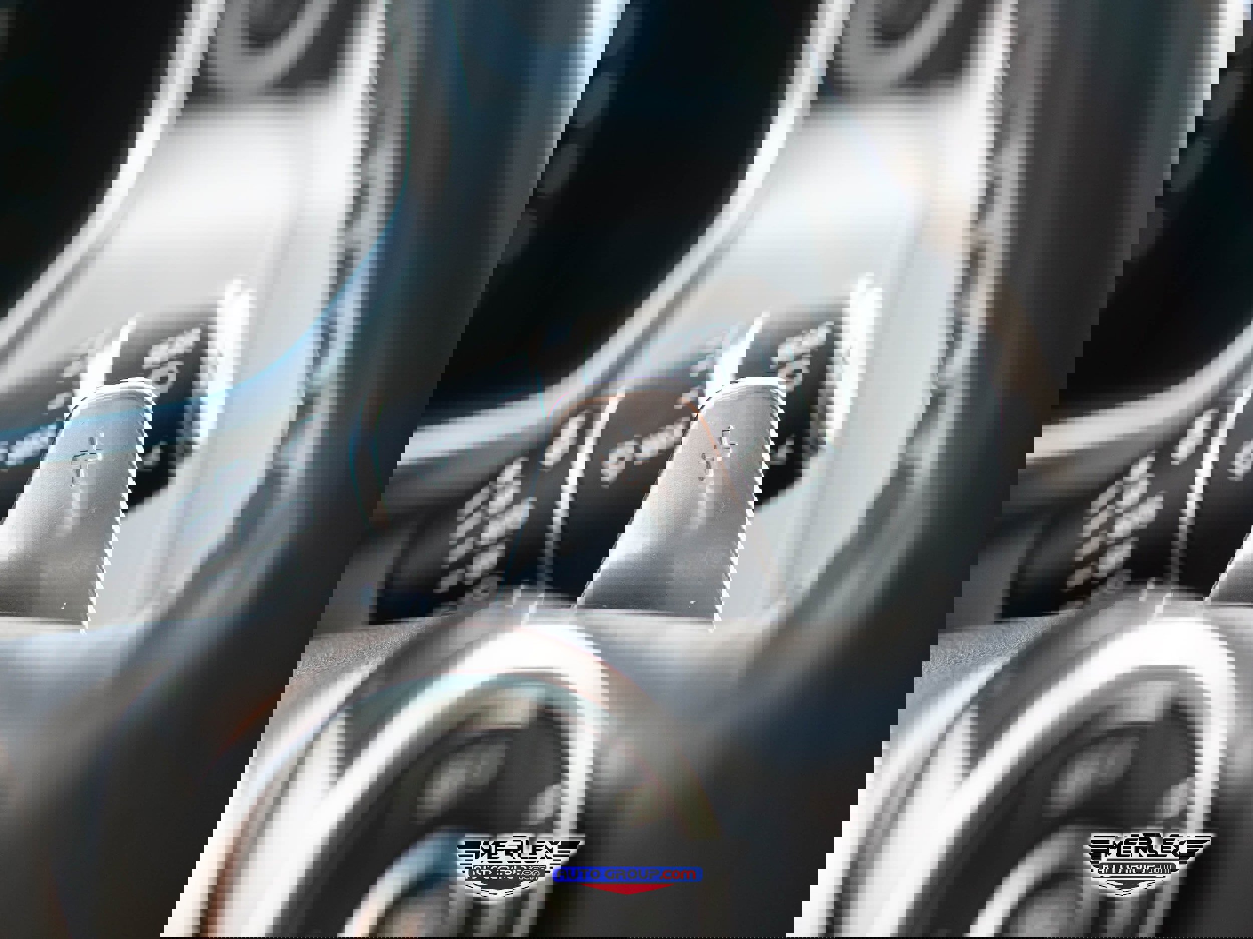 Used 2016 Land Rover Range Rover Holland & Holland image 28