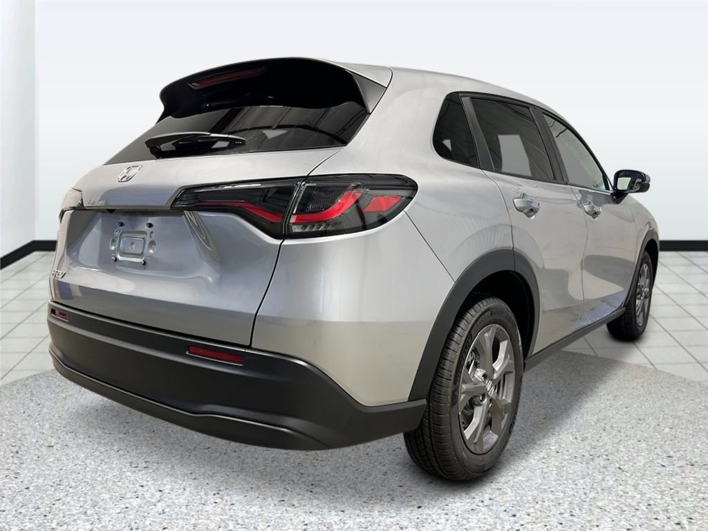 New 2027 Honda HR-V LX image 3