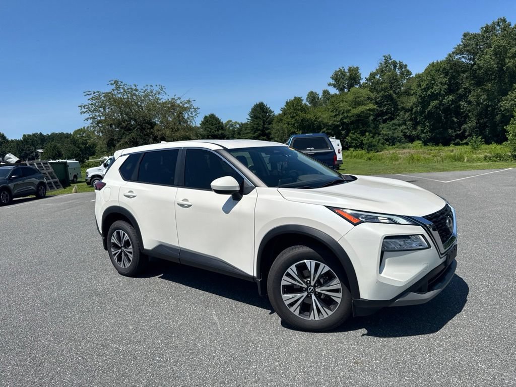 Used 2023 Nissan Rogue SV