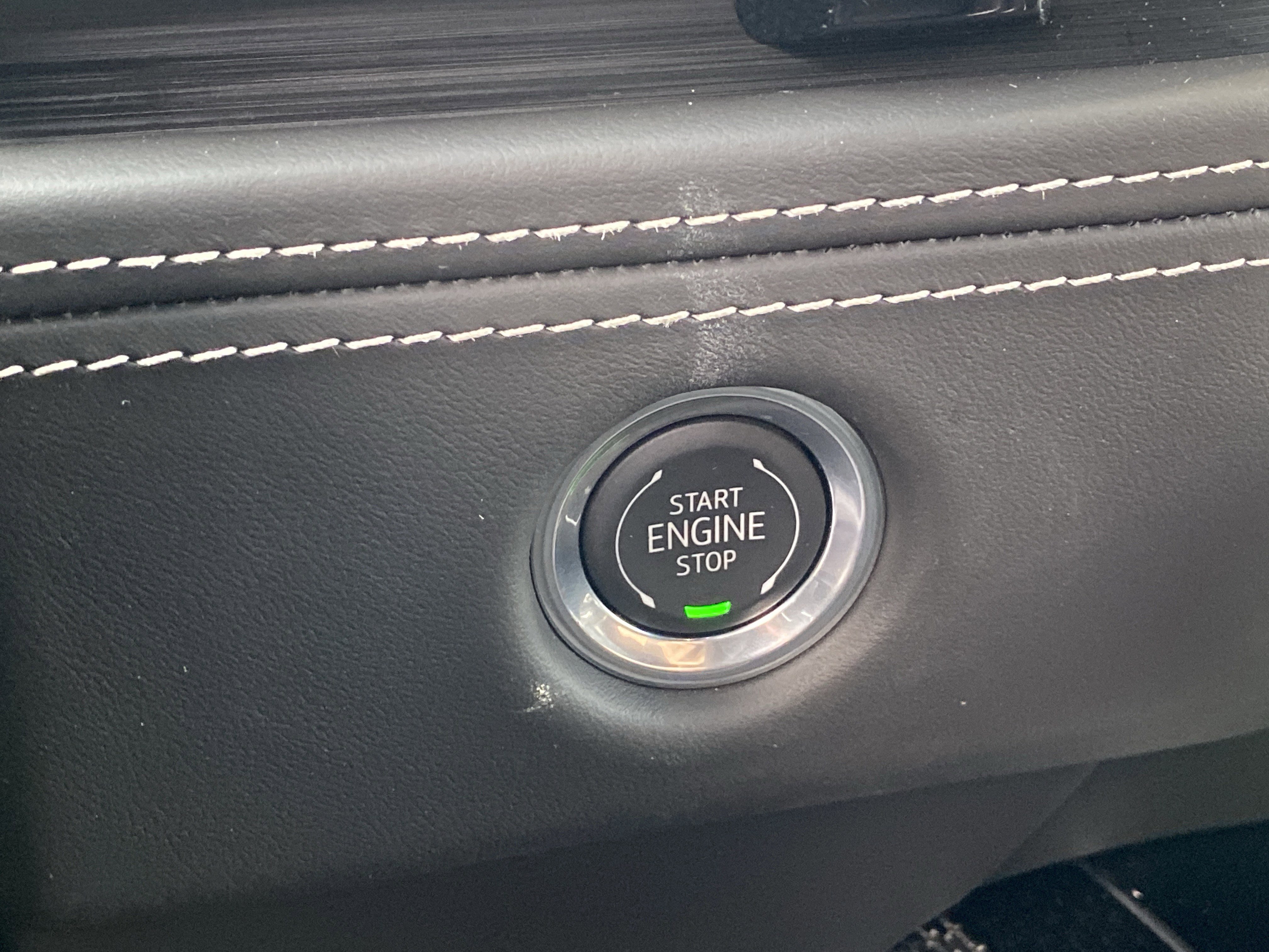 Used 2026 Cadillac Escalade V AWD/4WD image 32