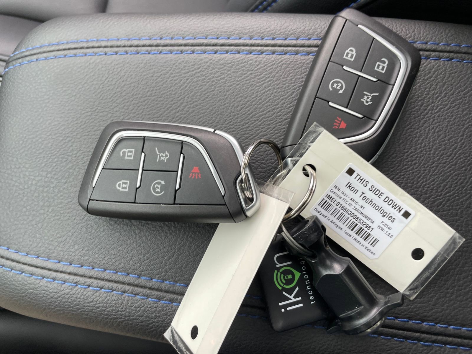 Used 2025 Cadillac XT4 Sport image 30