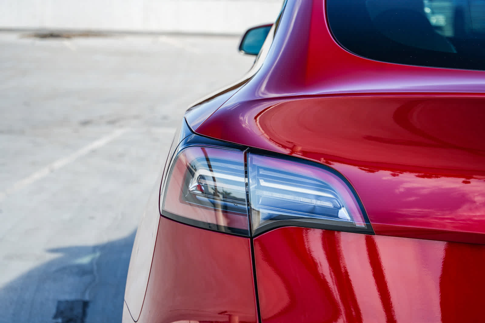 Used 2024 Tesla Model Y Long Range AWD/4WD image 8