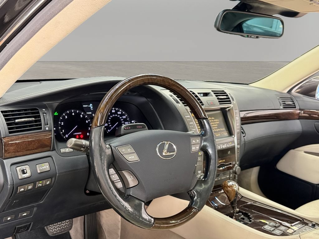 Used 2008 Lexus LS 600h L AWD/4WD image 16