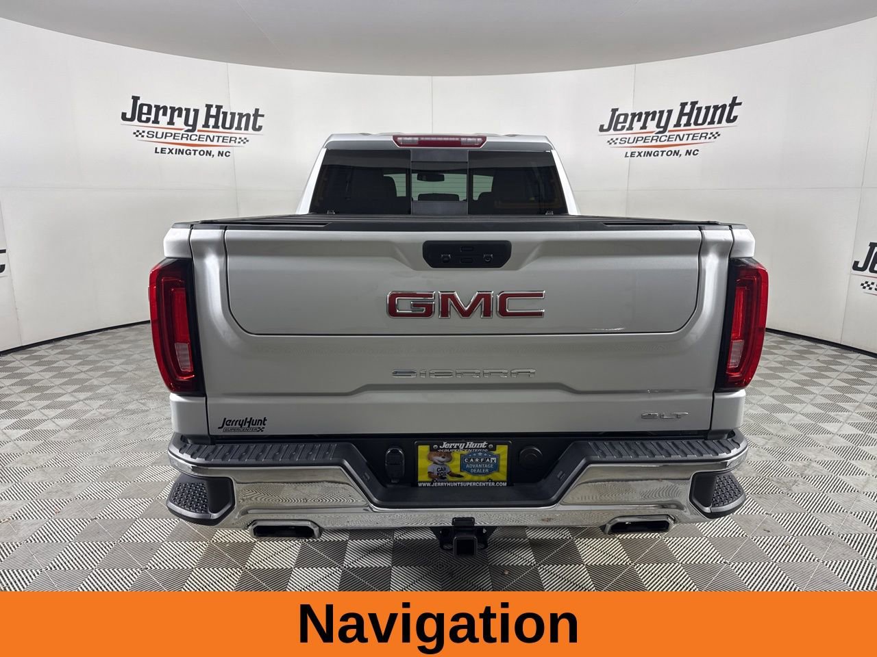 Used 2020 GMC Sierra 1500 SLT w/ SLT Premium Package image 7