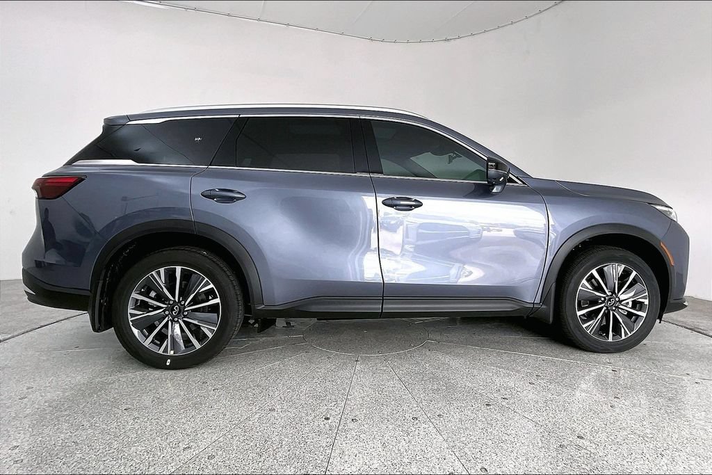 New 2027 INFINITI QX60 Luxe w/ Cargo Package FWD image 8