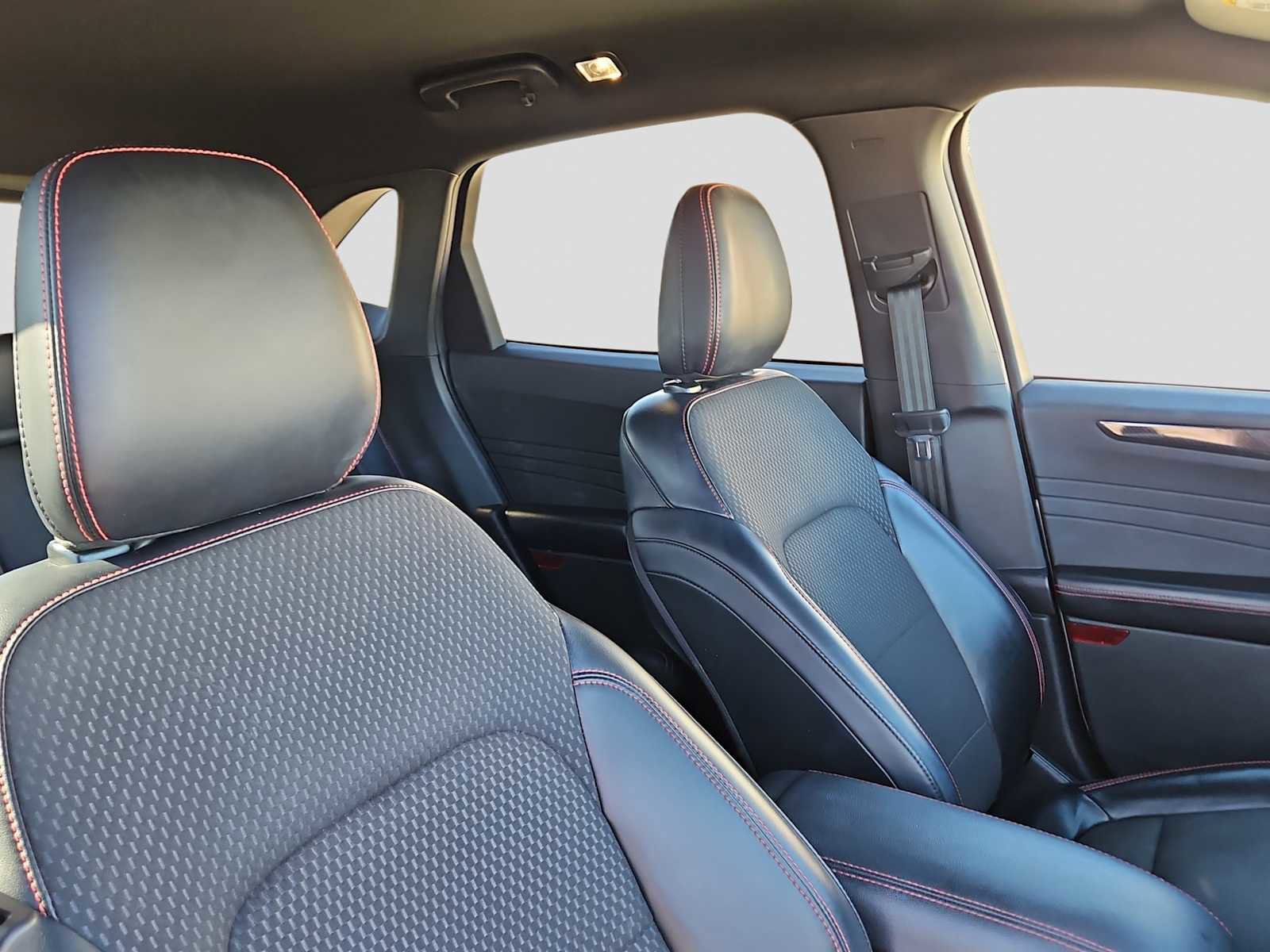 Used 2023 Ford Escape ST-Line image 18