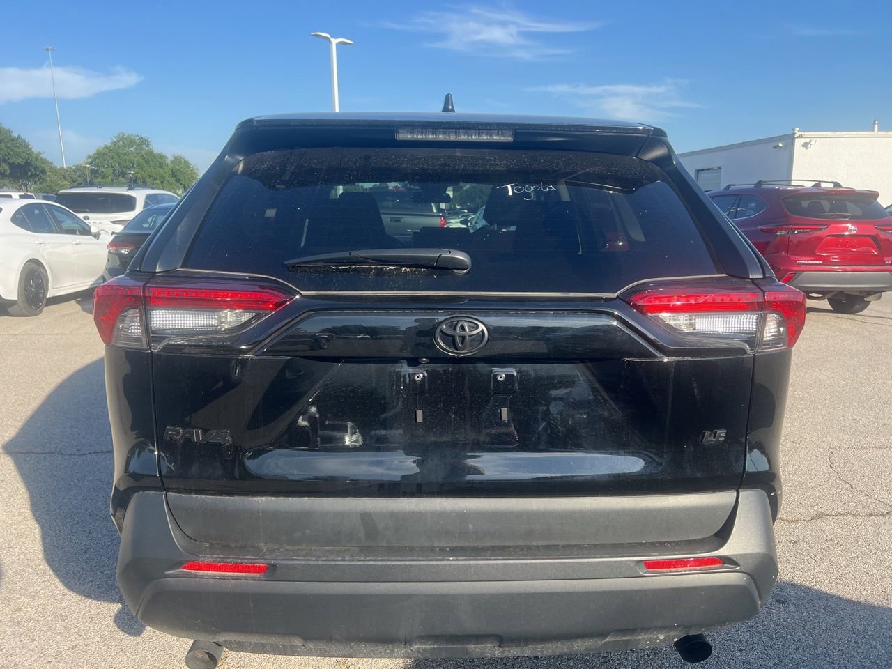 Used 2025 Toyota RAV4 LE FWD image 5