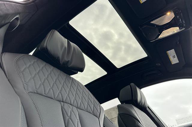 New 2026 BMW X7 xDrive40i w/ Executive Package image 19
