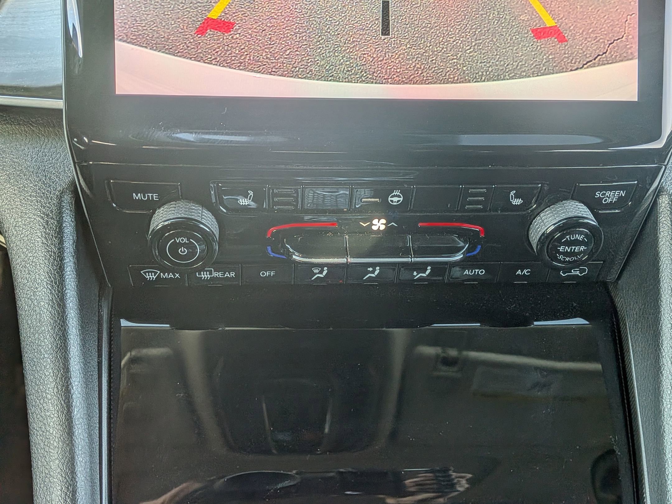 Used 2023 Jeep Grand Cherokee 4WD 4xe image 30