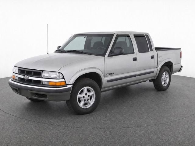 Used 2002 Chevrolet S10 Pickup LS w/ LS Preferred Equipment Group