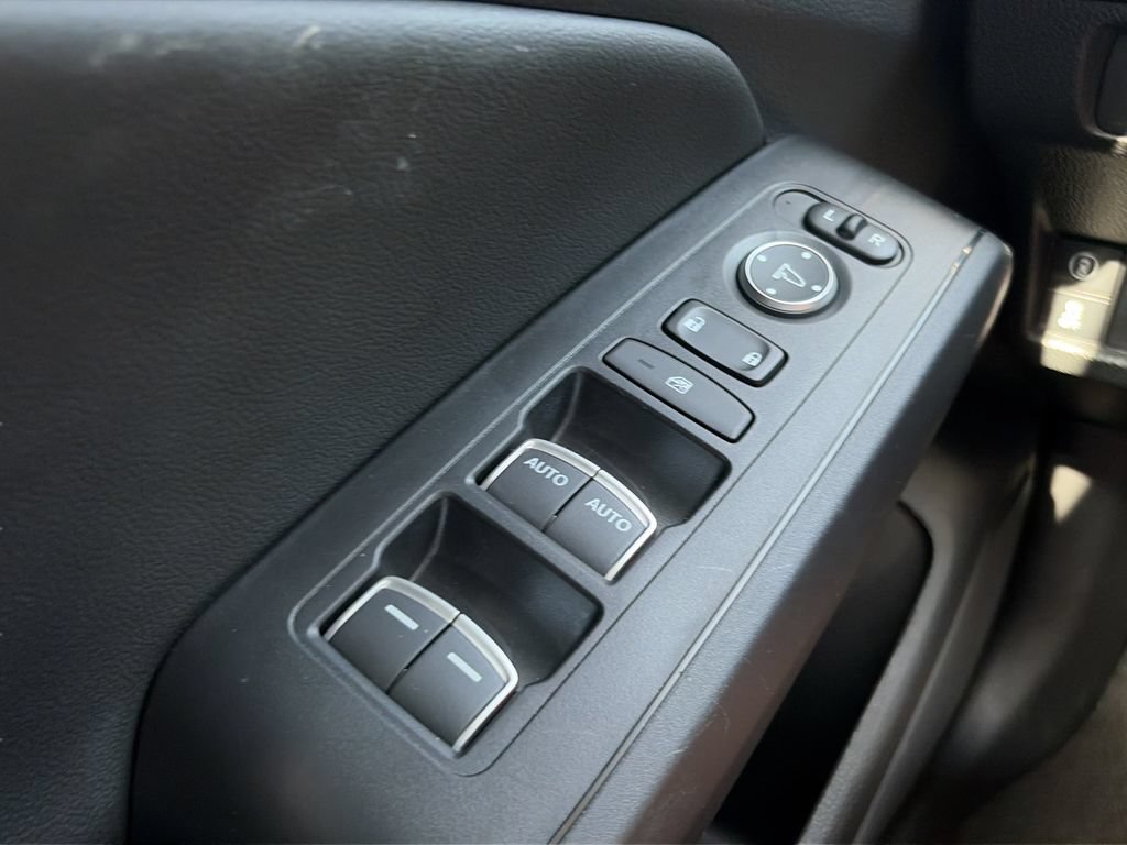Used 2022 Honda Civic EX-L image 22